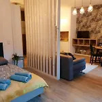 Prestige Apartments Wola Kolejowa
