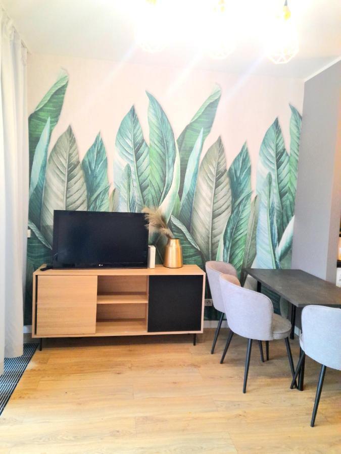 Butas Prestige Wola Kolejowa Warsaw