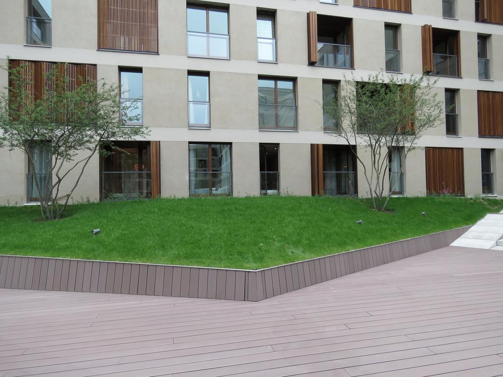 Butas Prestige Wola Kolejowa Warsaw